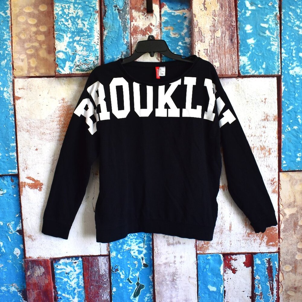 Women's H&M Divided Brooklin Sweatshirt Long Sleeve Cropped LARGE Black
